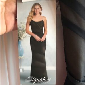 Black sleek sexy gown.